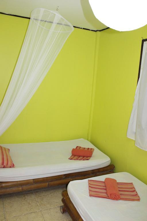Surfers Home Boracay Balabag  Extérieur photo