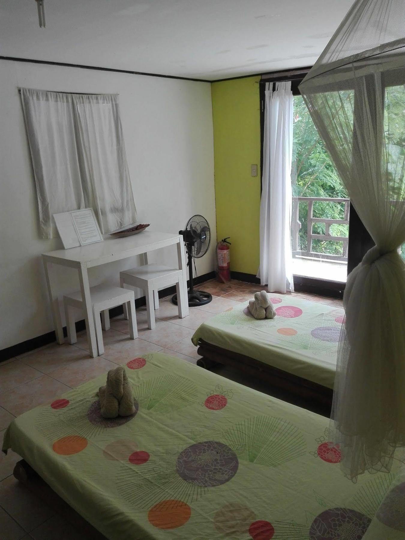 Surfers Home Boracay Balabag  Extérieur photo